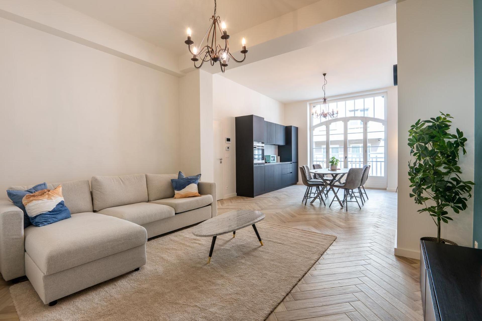 Beautiful Renovated Apartment In An Authentic Building Oostende Buitenkant foto
